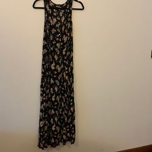 Vintage style summer maxi, button front with ties